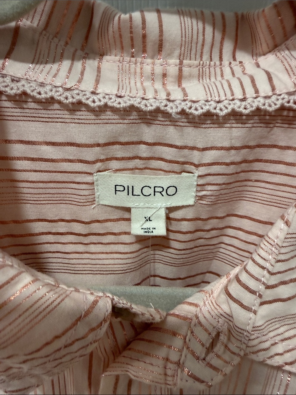 NWT Pilcro Metallic Stripe Blush Pink Button-Front Short Sleeve Blouse Sz XL - Picture 5 of 8
